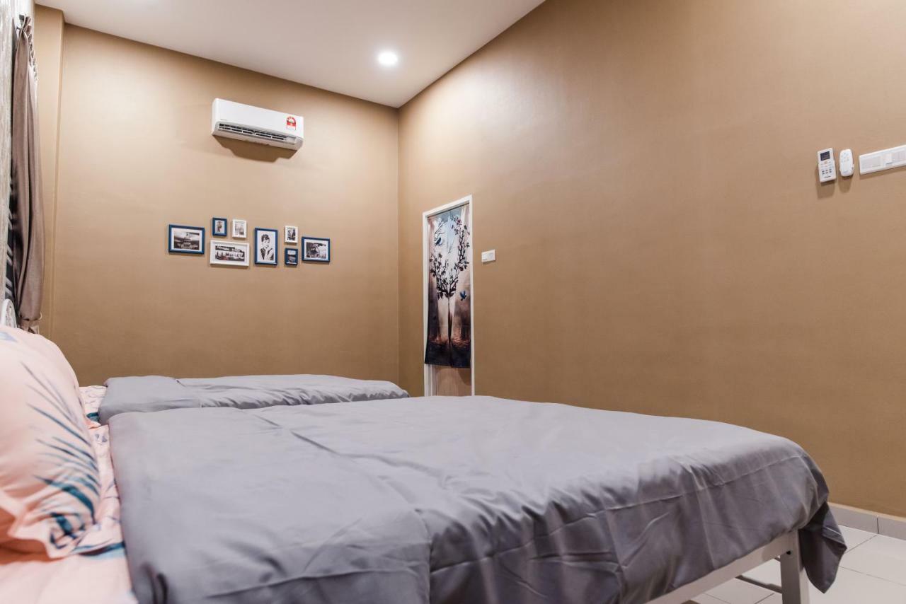 Ruby Homestay Melaka Bagian luar foto